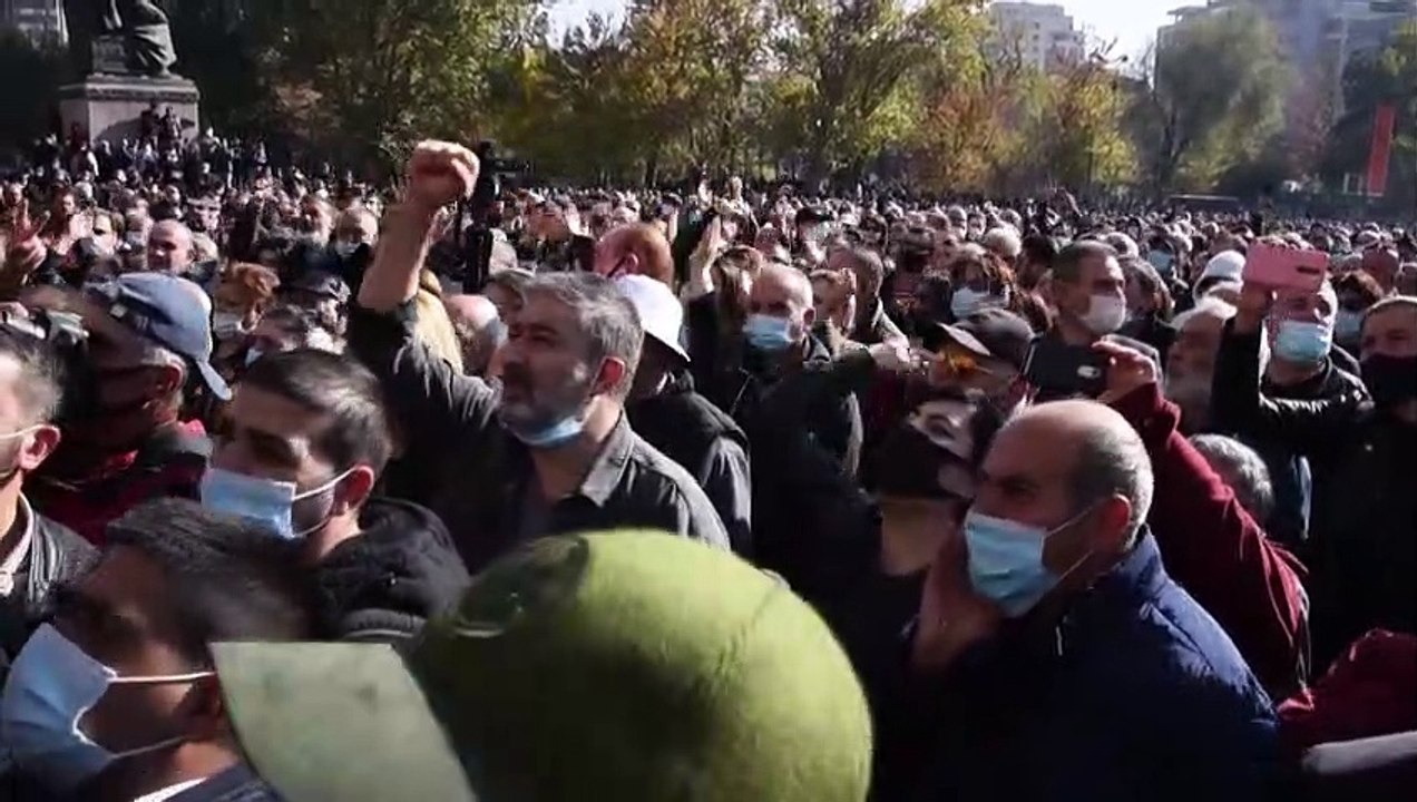 المعارضة الأرمينية تحاول التعبئة ضد اتفاق وقف إطلاق النار في ناغورني قره باغ