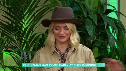 11-11_09-58-00_ITV HD_This Morning - Holly Willoughby