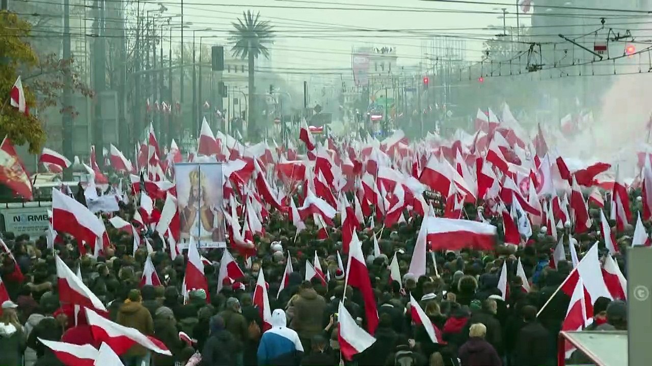 Pologne: manifestation d'extrême droite à Varsovie pour le jour de l'indépendance