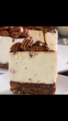 Cheesecake de Nuez con Chocolate y Caramelo