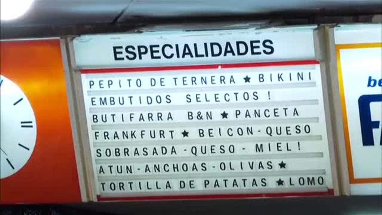 Los restauradores de Barcelona rechazan abrir de una a cuatro de la tarde