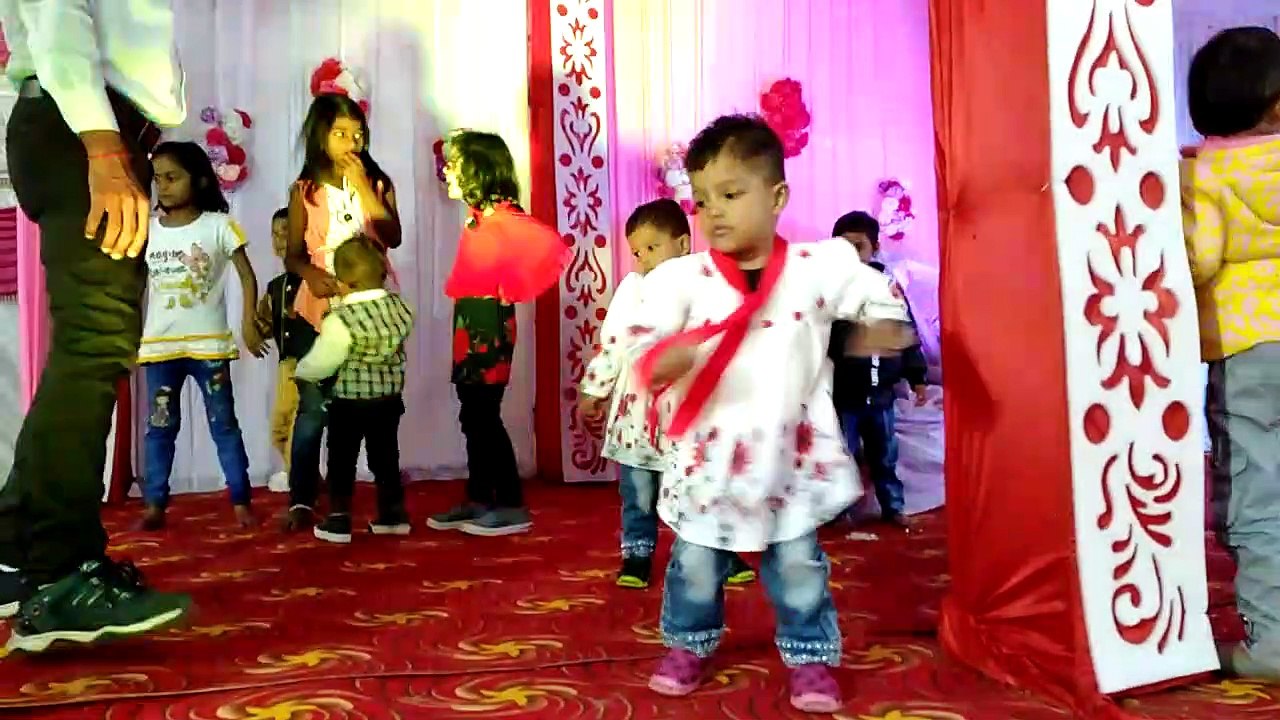 Twins Riddhi Siddhi  Dance