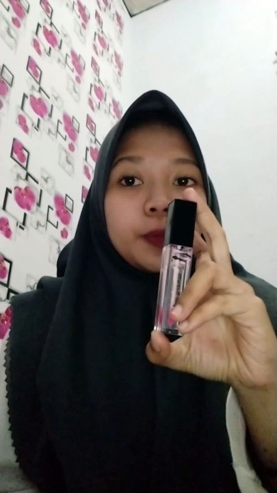 Lip Serum Products