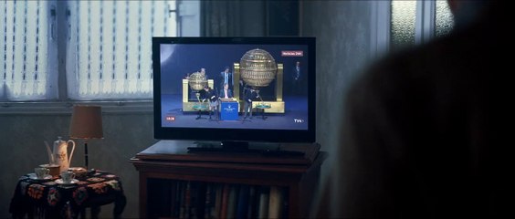 Anuncio Lotería de Navidad 2016: Carmina se adelanta al 'Gordo'