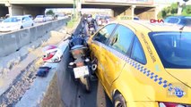 Kadıköy'de zincirleme kaza | Video