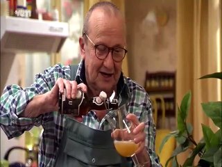 DE KOTMADAM SEIZOEN 23 AFLEVERING 10 LOVE & PEACE.