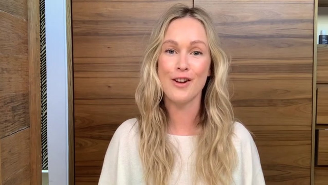 Act and Acre Scalp Treatment Tutorial
