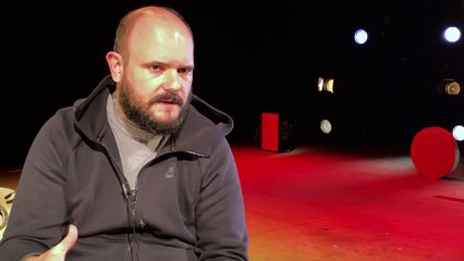 El Niño de Elche revoluciona los tablaos con su flamenco heterodoxo