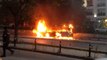 Maltepe'de minibüs alev alev yandı, faciadan dönüldü