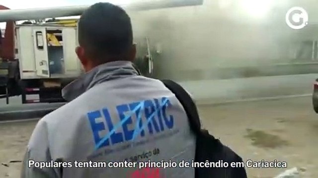 Populares tentam conter princípio de incêndio em Cariacica