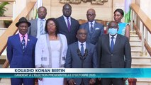 Le Président Alassane Ouattara échange avec Kouadio Konan Bertin, candidat à la présidentielle