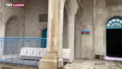 Şuşa'daki tarihi cami ibadete hazır