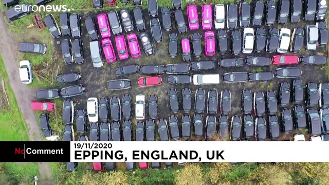 Covid-19 provoca cemitério de táxis nos arredores de Londres