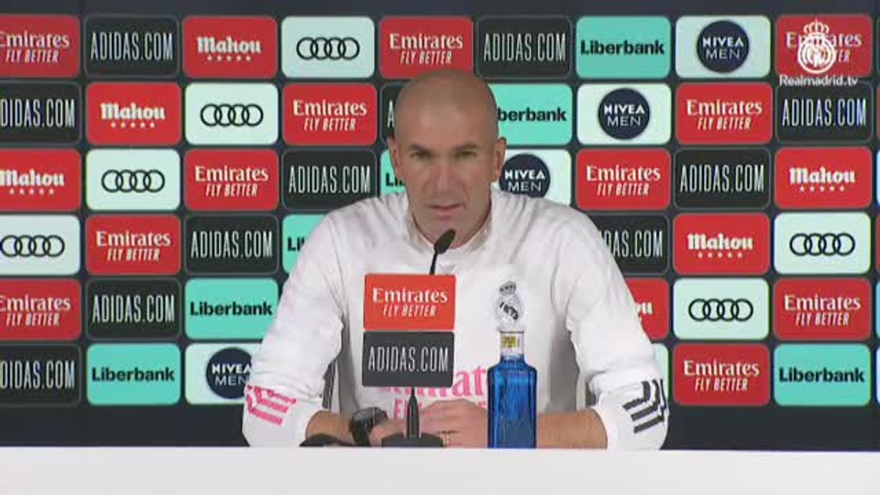 Zidane arremete contra el calendario: "Es demasiado. Pienso en la salud de los jugadores y estoy preocupado"