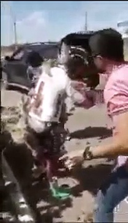 ماحدث مع راكب دراجة وٌصف إنه ملخص 2020: شاهد الفيديو لمعرفة السبب