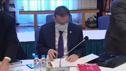 Bakan Kasapoğlu, Gençlik Merkezlerindeki son durumu açıkladı