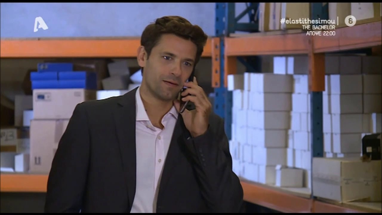 Apostolis Totsikas - Ela sti thesi mou (season 5 episode 44 scenes)
