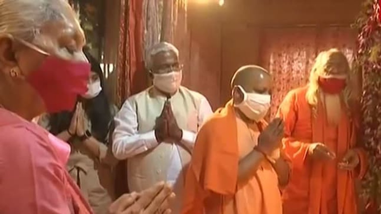 Yogi Adityanath leads Diwali celebrations in Ayodhya; Bengaluru riot victim MLA wants Congress to act against Sampath Raj; more
