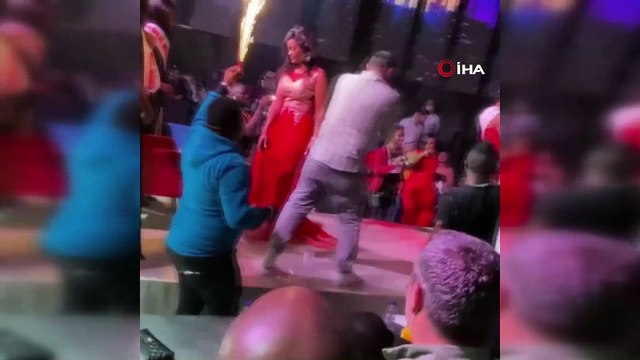 Esenyurt'ta koronayı hiçe sayan skandal görüntüler: Gece kulübünde 'Miss Uganda' güzellik yarışması