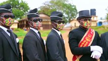 Quand les Africains font la promo de leurs masques avec le Coffin Meme