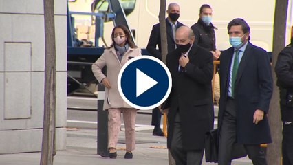 Martínez culpa al PP de haberle entregado "a las fauces de la prensa"