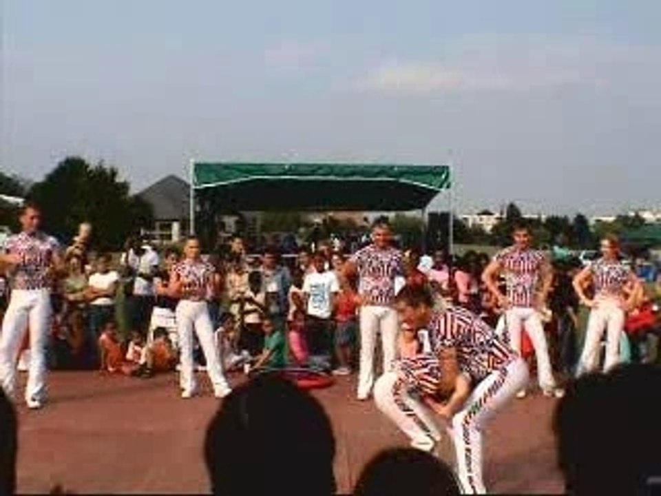 spectacles Rock acro