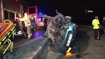 Avcılar’da taş bariyerlere çarpan otomobil takla attı: 1 yaralı