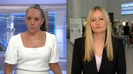 Travellers arrive in WA after hard border is eased