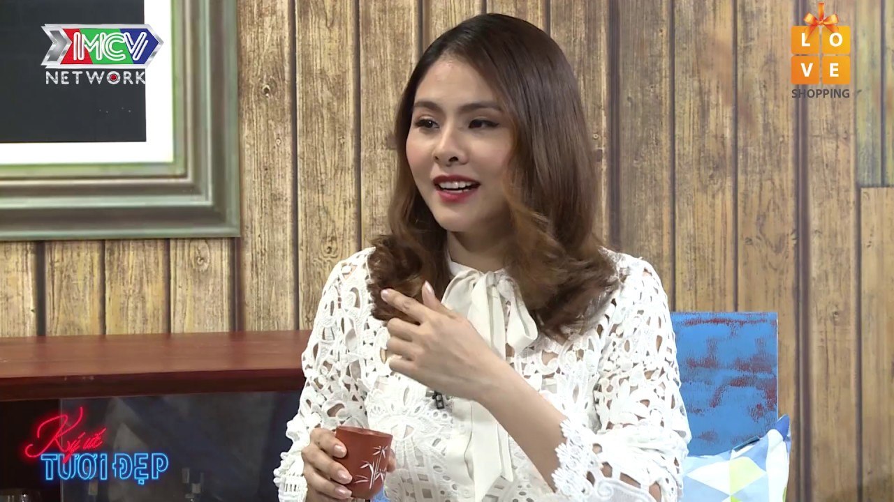 Vân Trang thừa nhận là người ĐA NHÂN CÁCH - từng HỔ BÁO để không bị ăn hiếp 