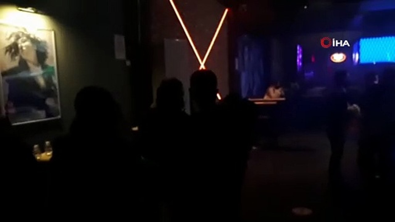 Bursa'da eğlenceye polis baskını