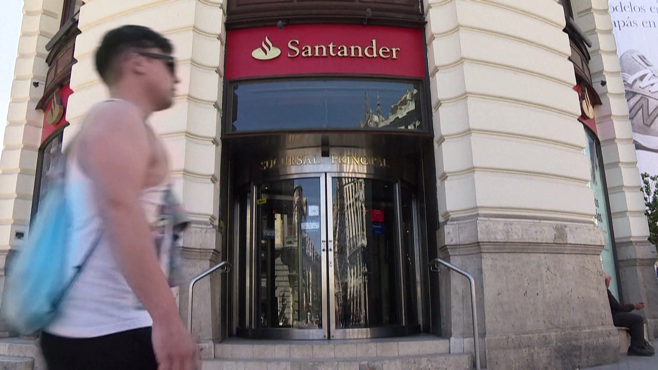 Banco Santander streicht Tausende Jobs