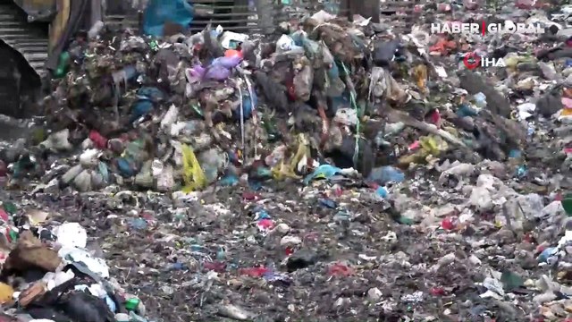 Belediye Başkanı'ndan 'facia' uyarısı: Vahşi depolama yapılıyor