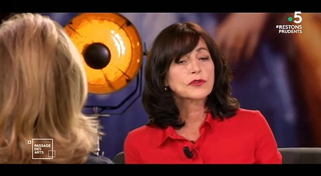 Lio invitée dans l'émission "Passage des arts", sur France 5.