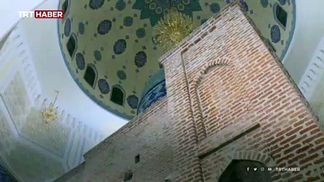 Karabağ'da tarih de yok edildi