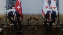 Dışişleri Bakanı Çavuşoğlu, KKTC Cumhurbaşkanı Tatar İle Görüştü