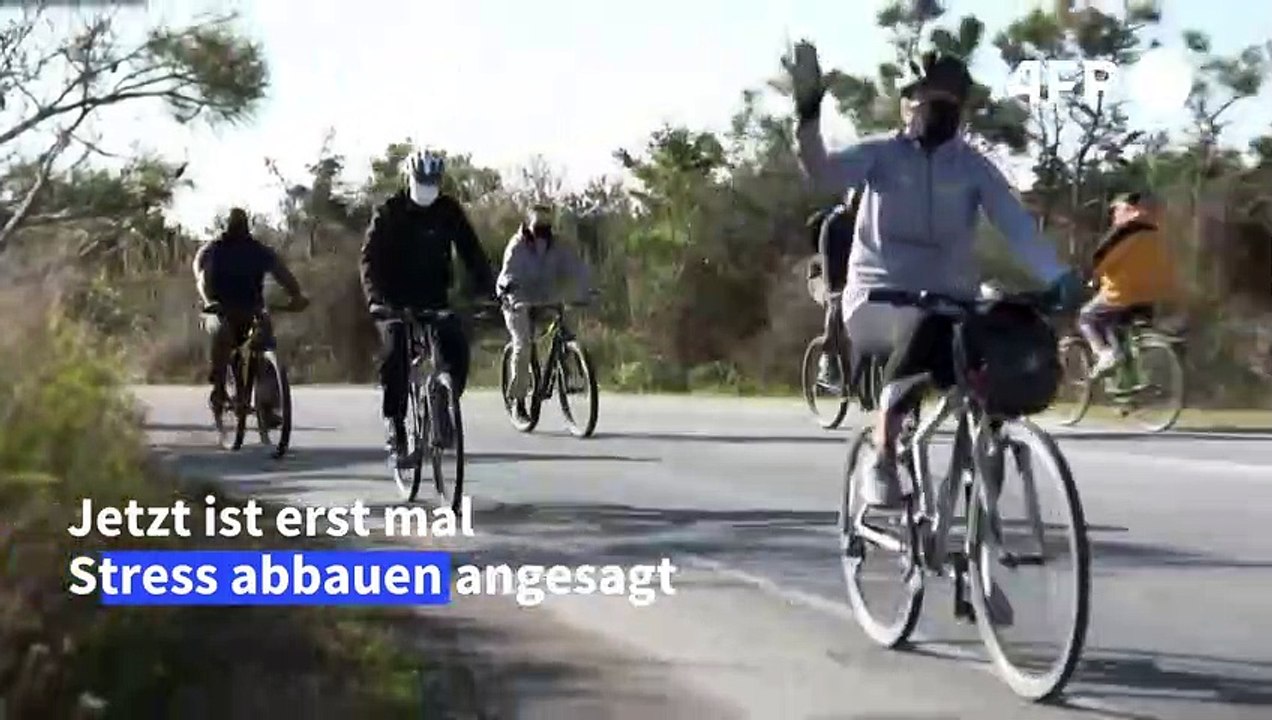 Joe Biden schwingt sich aufs Rad