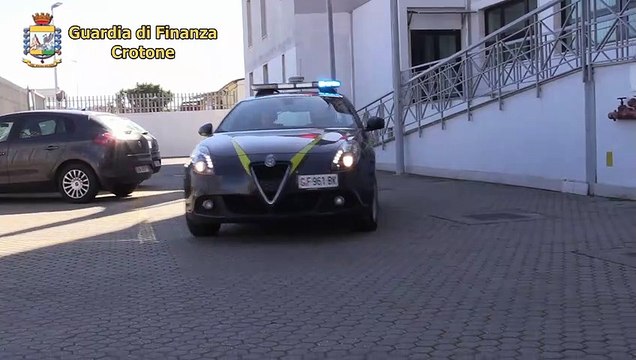 Crotone - Truffa su contributo a fondo perduto denunciato imprenditore (14.11.20)