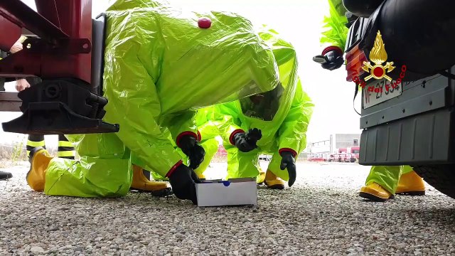 Udine - 25 nuovi operatori del nucleo NBCR dei Vigili del Fuoco (14.11.20) (2)