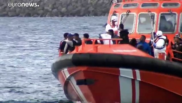 Casi 450 de migrantes han sido rescatados por Salvamento Marítimo este sábado en las islas Canarias
