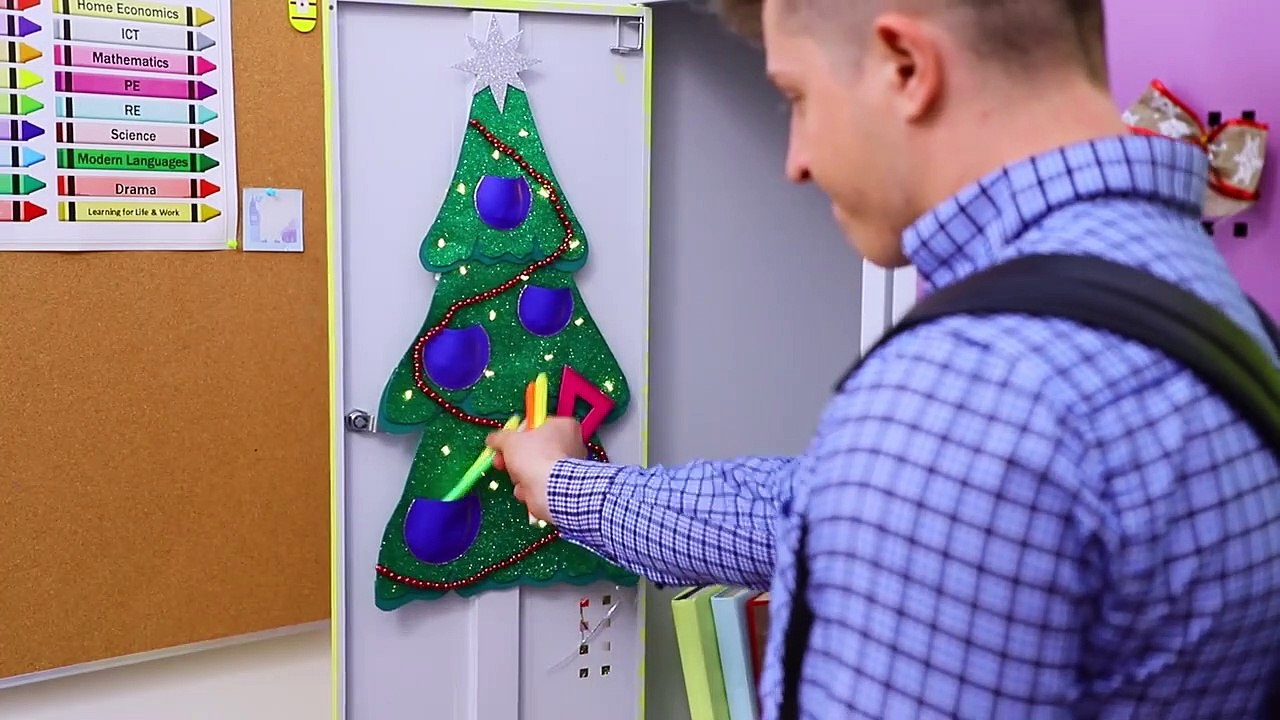 10 Divertidos Útiles Escolares Navideños