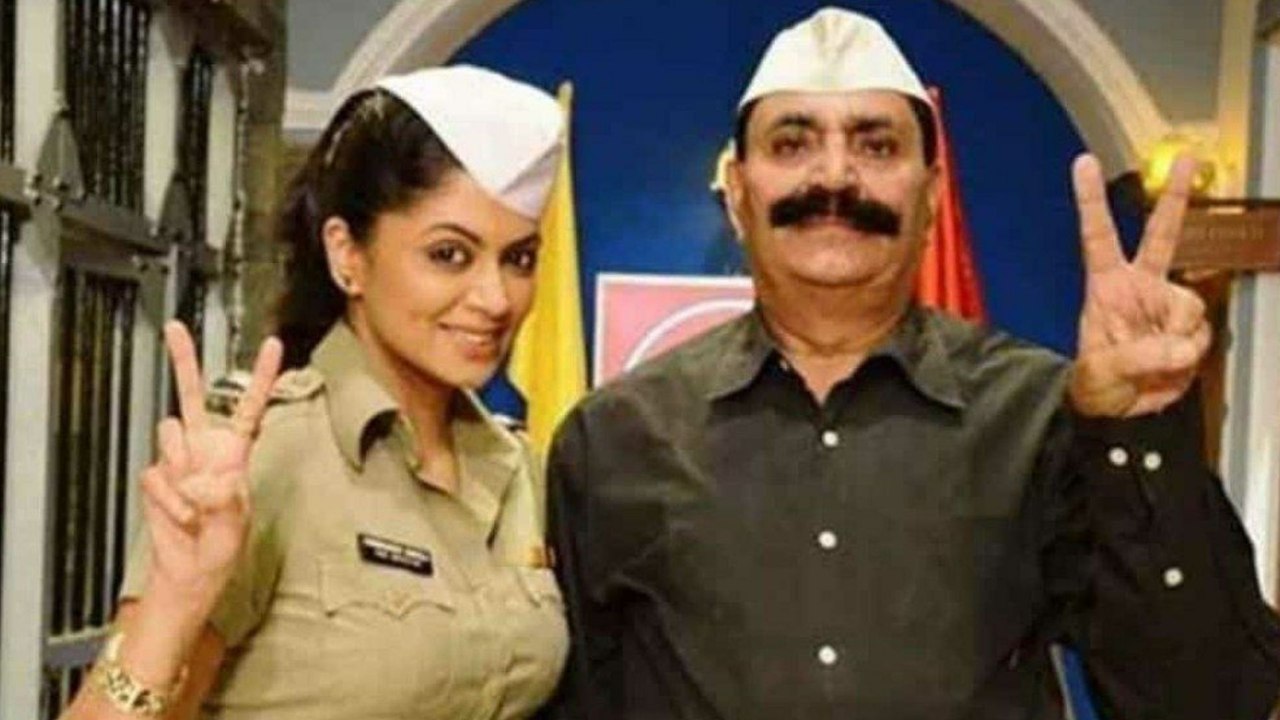 Bigg Boss 14: Kavita Kaushik Gets Emotional after Talking about his Father long fight with Cancer