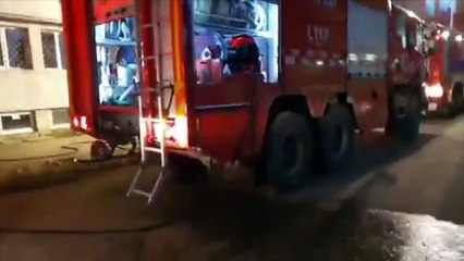 Al menos diez pacientes de COVID muertos en un incendio de una UCI en Rumanía