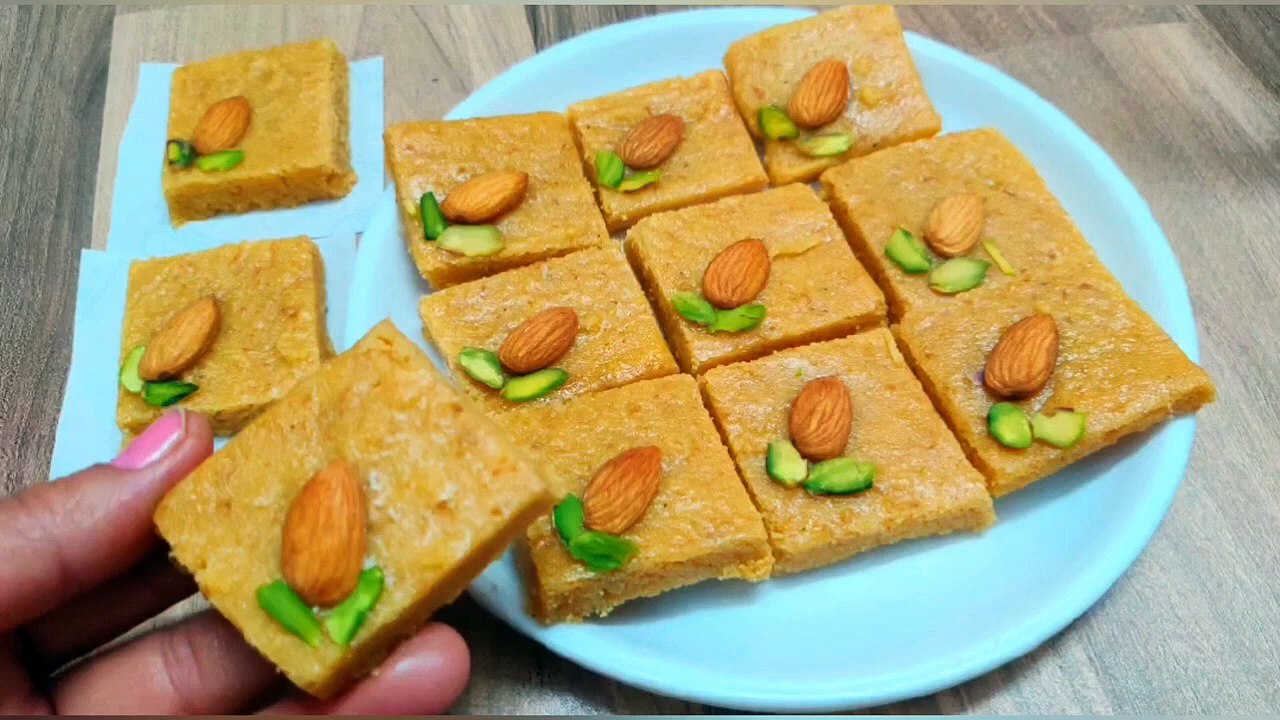 सुजी से केवल 50 रुपए में महंगी वाली मिठाई डब्बा - Suji Expensive Desert Box