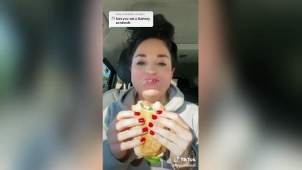 الفم قد يصبح مصدر دخلك الجديد: صاحبة أكبر فم في العالم تكشف الطريقة