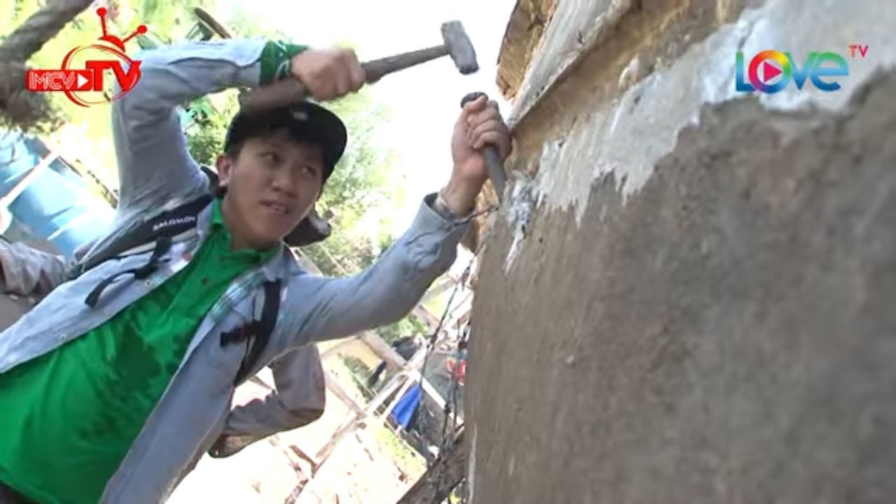 Anh Đức phát sốt vì đội nắng đóng tàu khổ sở lang thang trong đêm tìm chổ ngủ 
