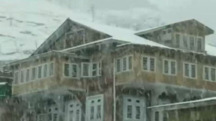 Watch: Kashmir valley witnesses first snowfall of the season