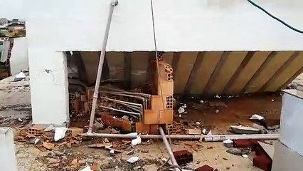 Caixa d´água rompe em prédio de Vicente Pires