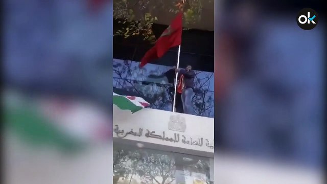 El Gobierno condena el intento de colocar la bandera saharaui en el consulado de Marruecos en Valencia