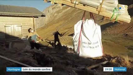 Reconfinement : en attendant le retour des clients, des guides de haute montagne préparent l'hiver