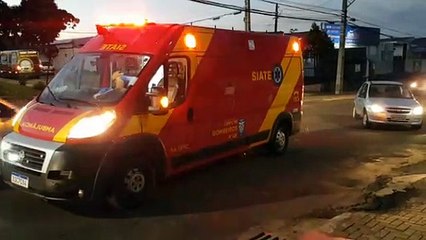 Mulher fratura a perna em colisão no Bairro Nova Cidade